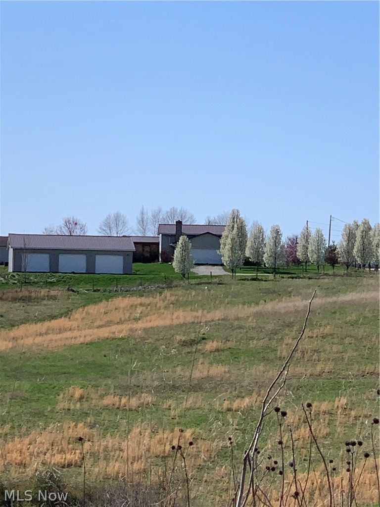 30205 Bracken Ridge Road Lewisville, OH 43754 - Photo 11 of 33 Gallery Image 11