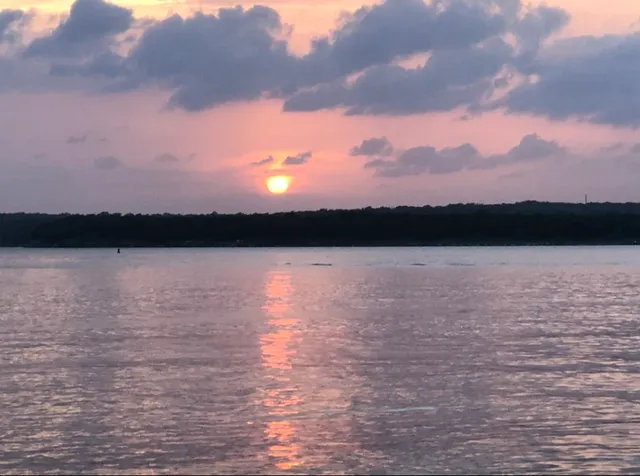 $2,000 | 2918 Ranch Road 620 North, Unit W221, Austin, TX 78734