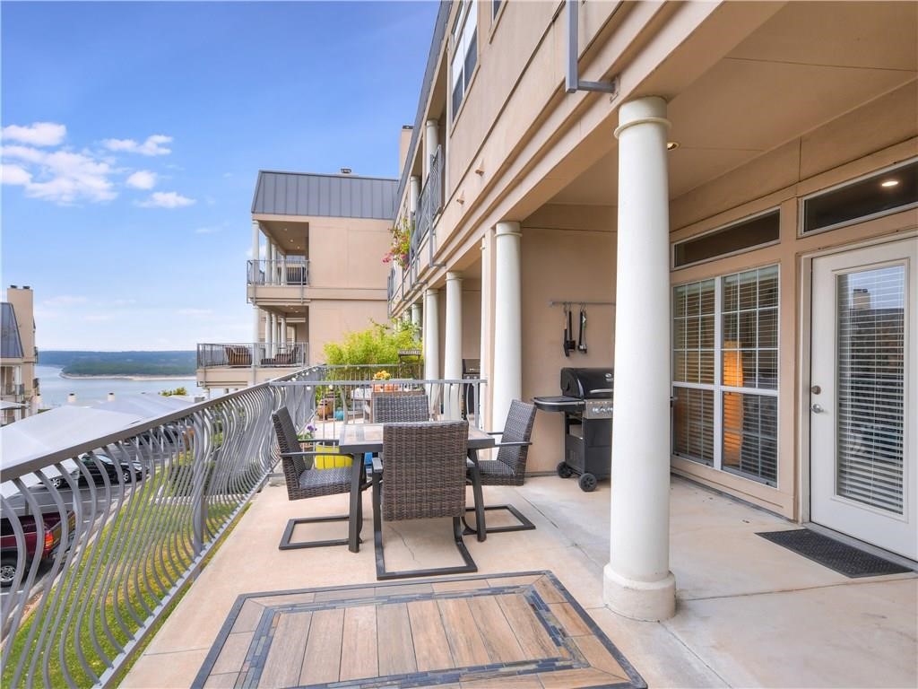 2918 Ranch Road 620 North, Unit W221 Austin, TX 78734 - Photo 2 of 20