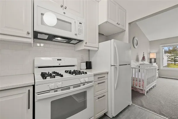 $309,900 | 48 Olcott Way, Unit 48, Ridgefield, CT 06877