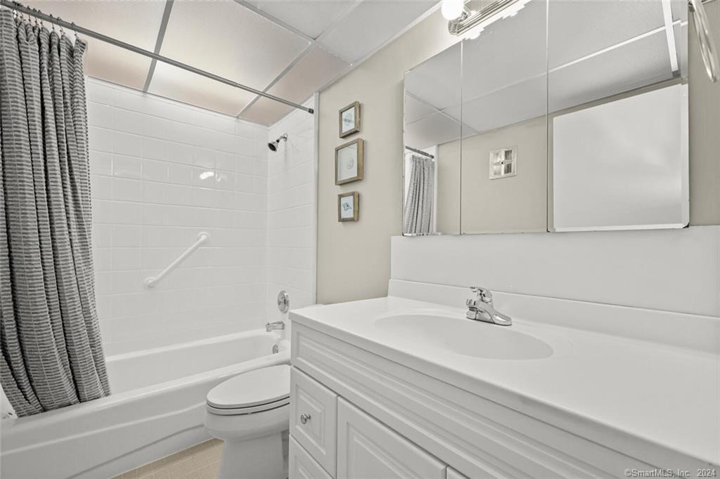 48 Olcott Way, Unit 48 Ridgefield, CT 06877 - Photo 19 of 36