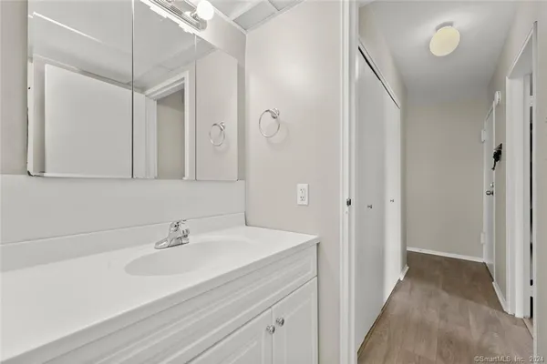 $309,900 | 48 Olcott Way, Unit 48, Ridgefield, CT 06877