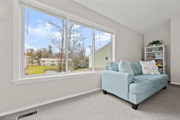 $309,900 | 48 Olcott Way, Unit 48, Ridgefield, CT 06877