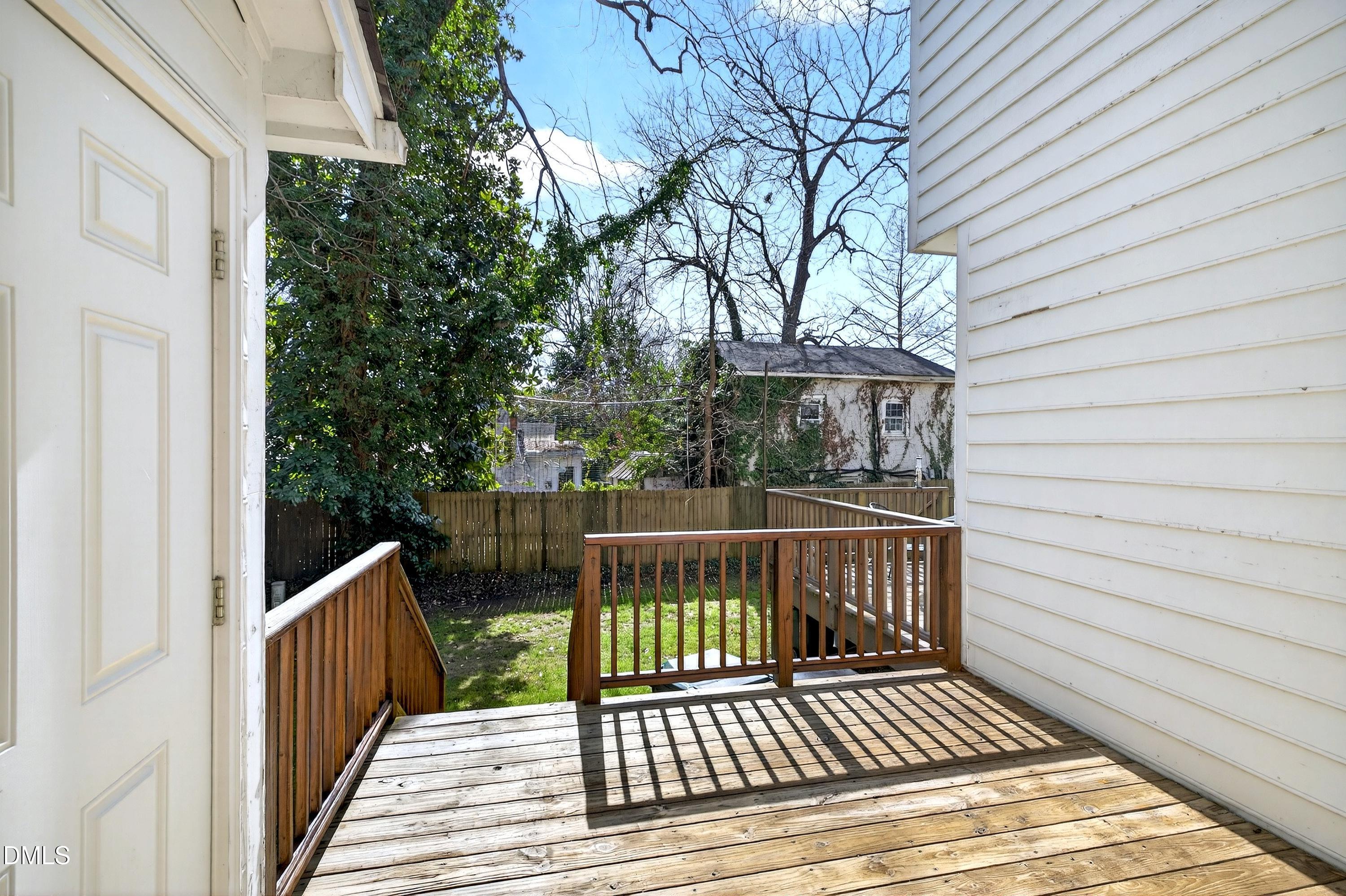 1404 Governors Court Raleigh, NC 27604 - Photo 33 of 36 Scene-38