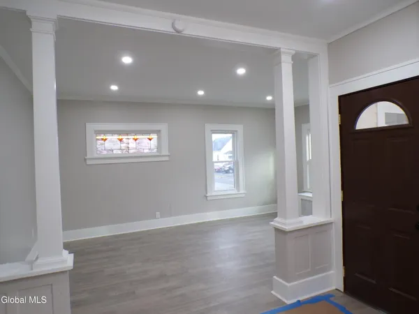 $339,000 | 14 Crescent Avenue, Amsterdam, NY 12010