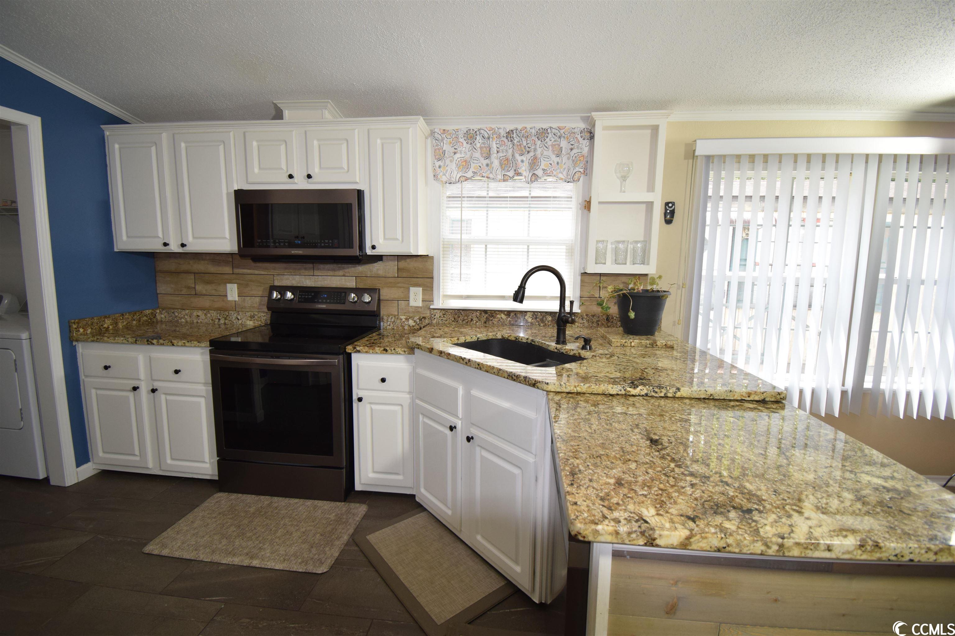 30 Morrell Court Murrells Inlet, SC 29576 - Photo 5 of 40