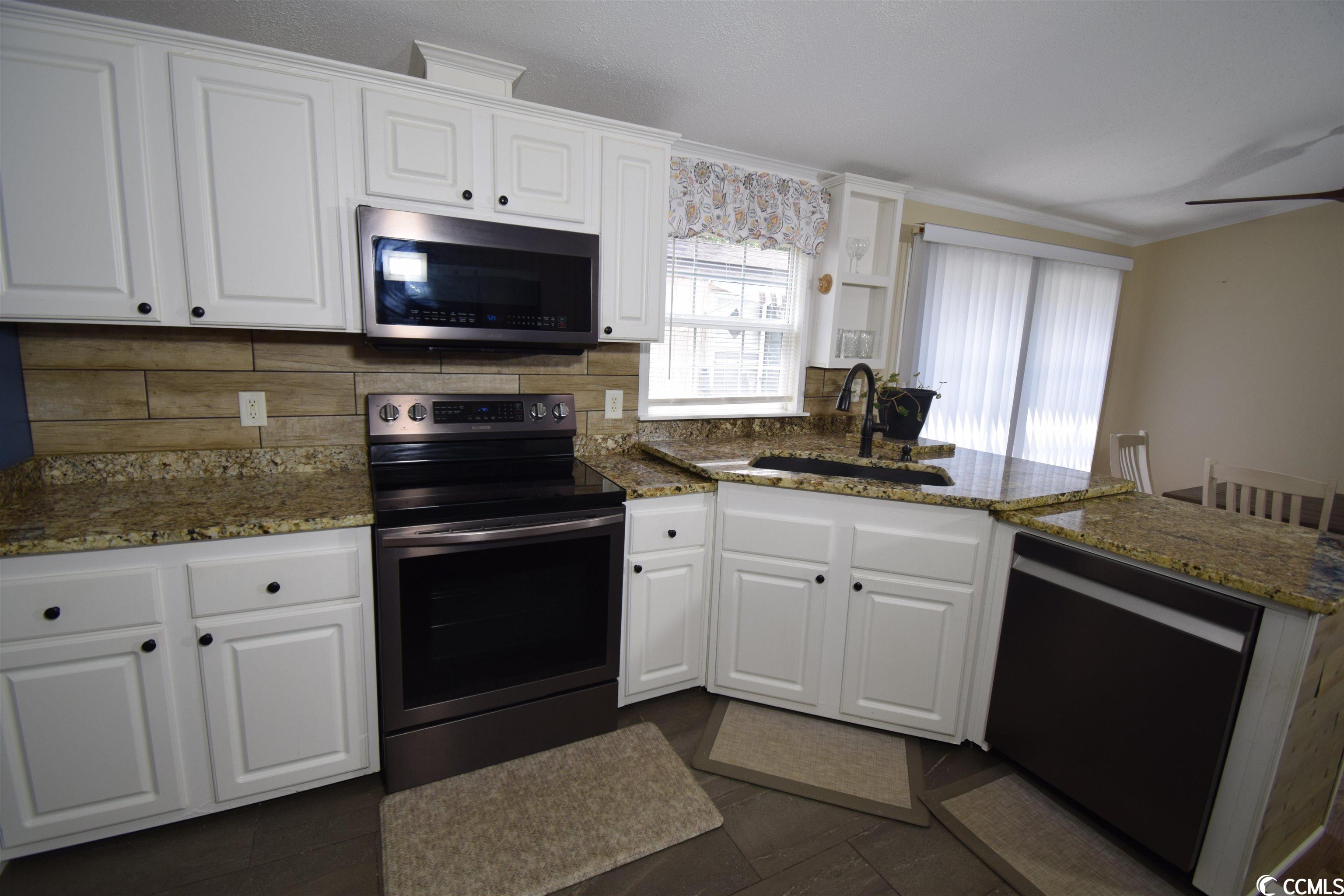 30 Morrell Court Murrells Inlet, SC 29576 - Photo 9 of 40