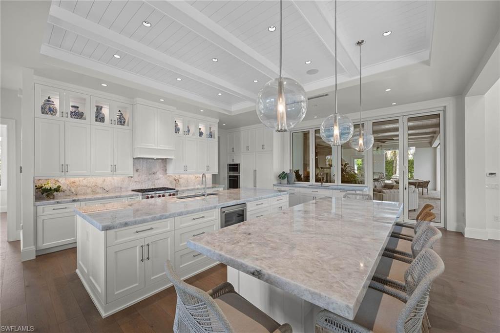 175 Center Street Naples, FL 34108 - Photo 13 of 50
