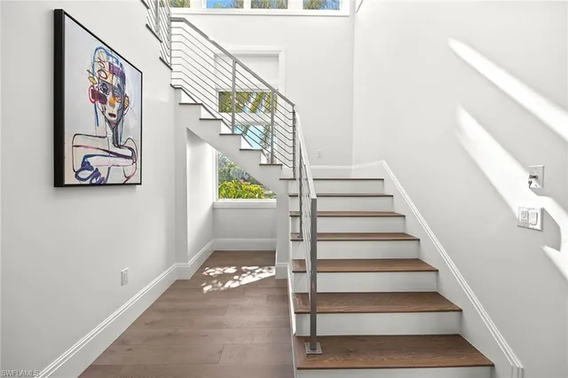 $9,900,000 | 175 Center Street, Naples, FL 34108