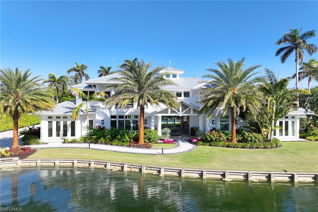 175 Center Street Naples, FL 34108 - Photo 3 of 50
