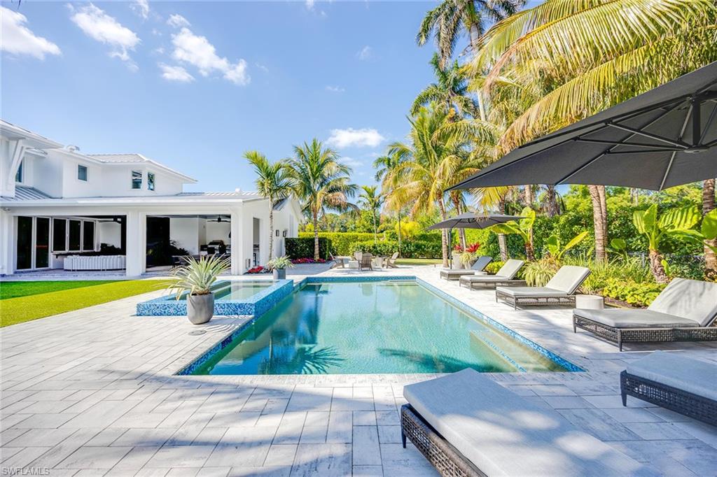 175 Center Street Naples, FL 34108 - Photo 35 of 50