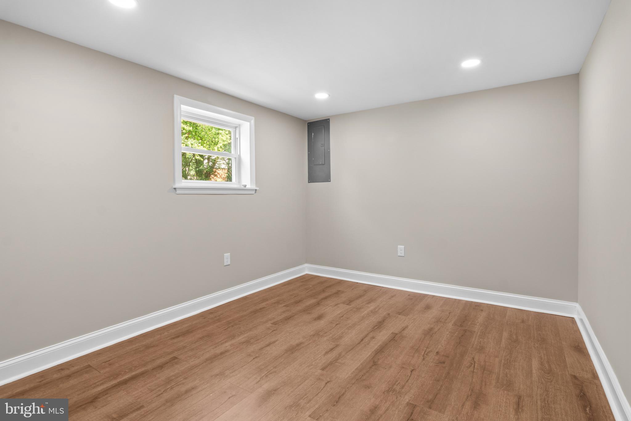 2613 Ebony Road Baltimore, MD 21234 - Photo 35 of 38