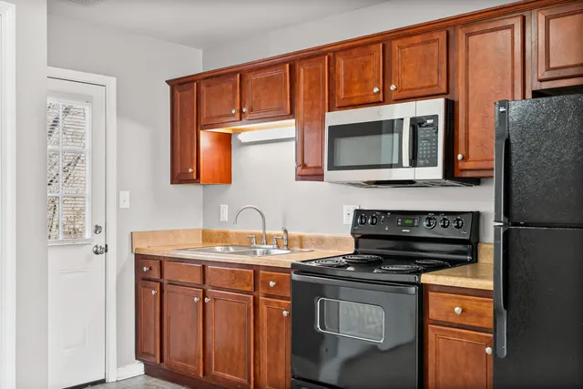 $1,200 | 535 Lafayette Road, Unit G1, Clarksville, TN 37042