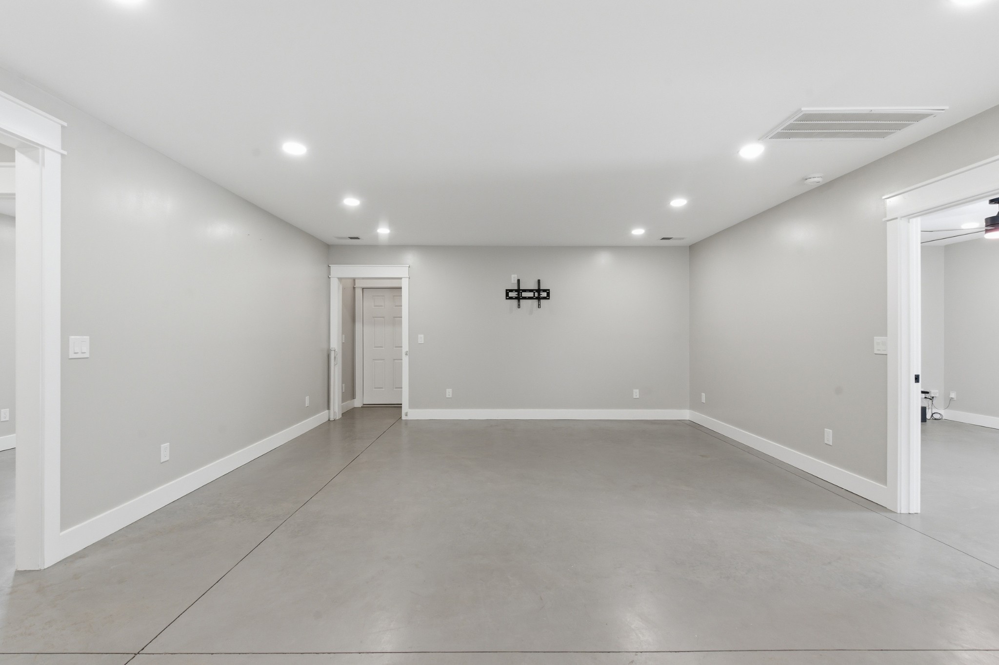 460 Serenity Place Only, TN 37140 - Photo 6 of 51