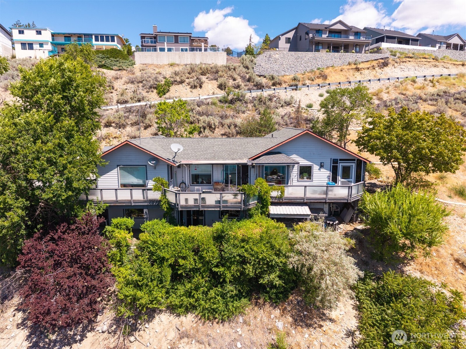 916 No-See-Um Road Chelan, WA 98816 - Photo 1 of 39 Gallery Image 1
