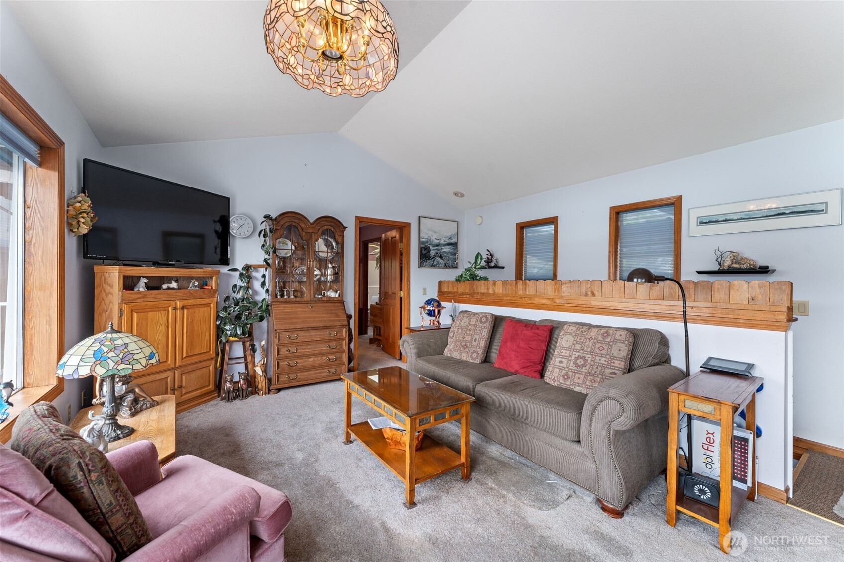 916 No-See-Um Road Chelan, WA 98816 - Photo 8 of 39 Gallery Image 8