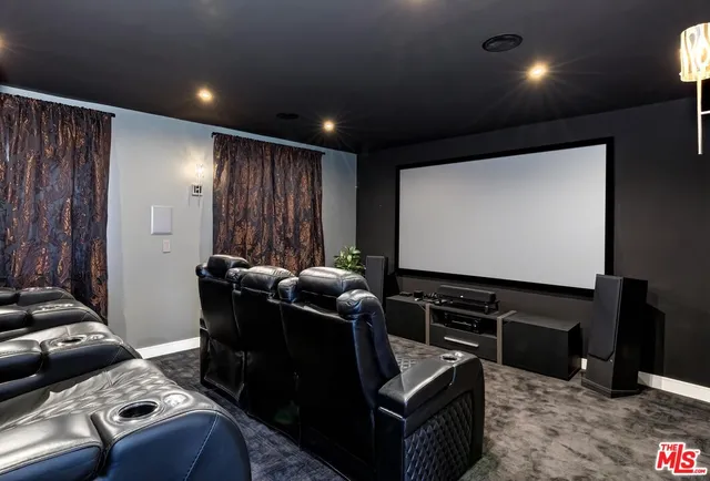 a view of outdoor space yard and patio