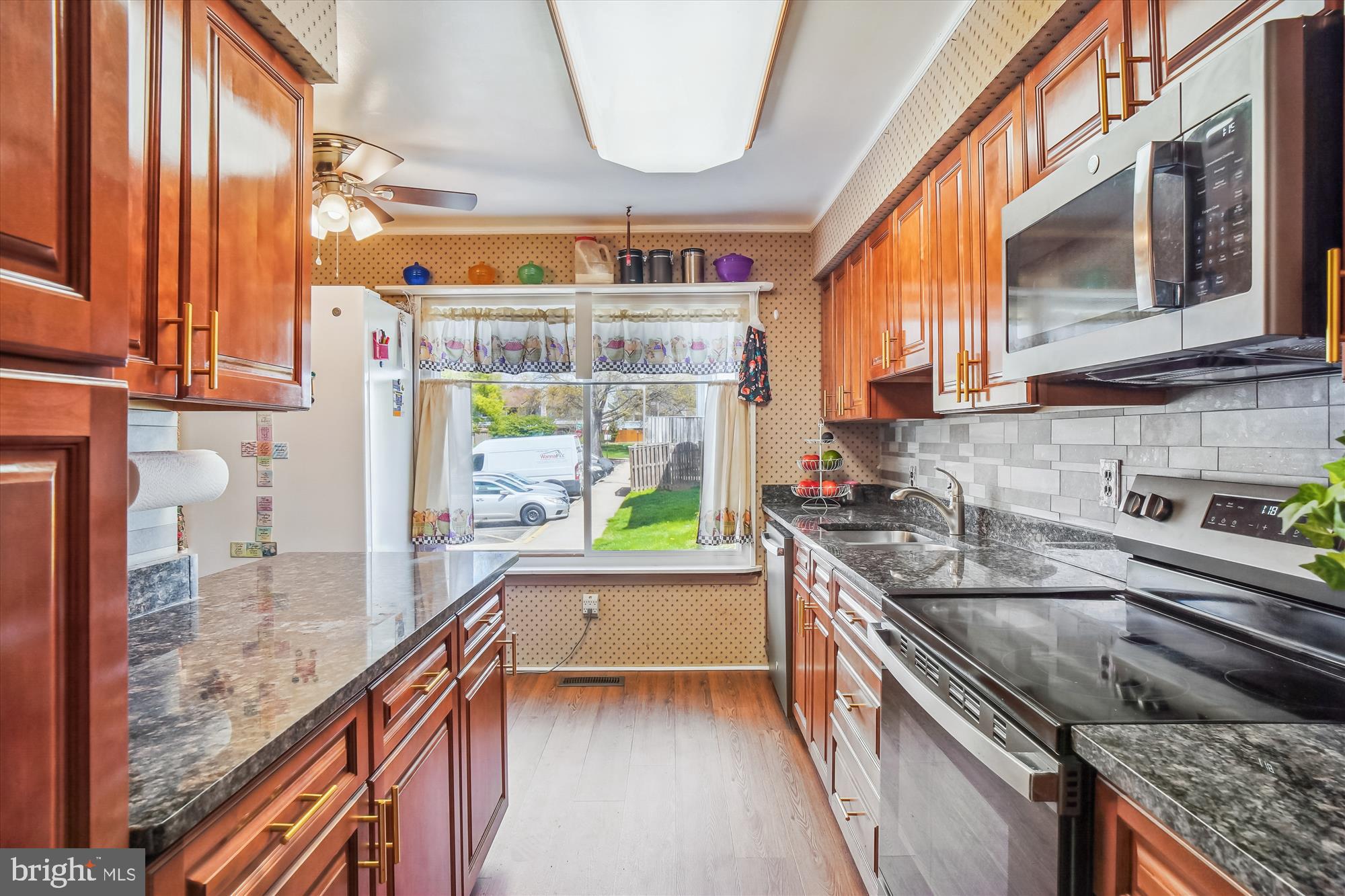 18605 Glen Willow Way Germantown, MD 20874 - Photo 15 of 66