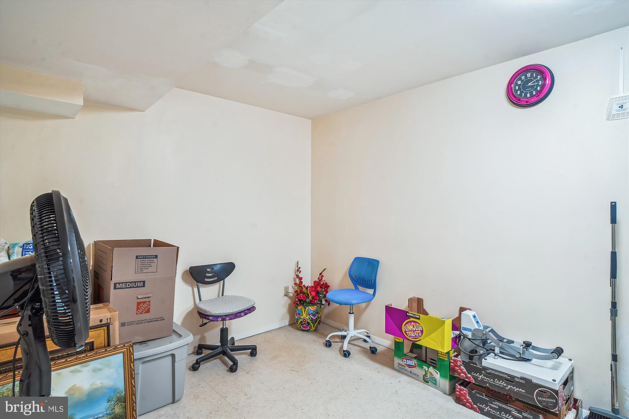 18605 Glen Willow Way Germantown, MD 20874 - Photo 46 of 66 Lower Level finished storage / laundry room.