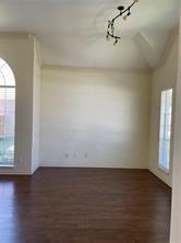 307 Hampton Court Coppell, TX 75019 - Photo 4 of 12