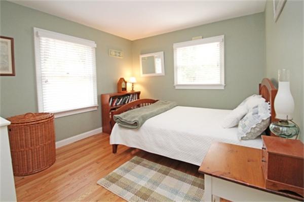 10 Strathmere Road Haverhill, MA 01832 - Photo 15 of 23 Gallery Image 15