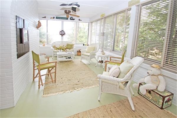 10 Strathmere Road Haverhill, MA 01832 - Photo 16 of 23 Gallery Image 16