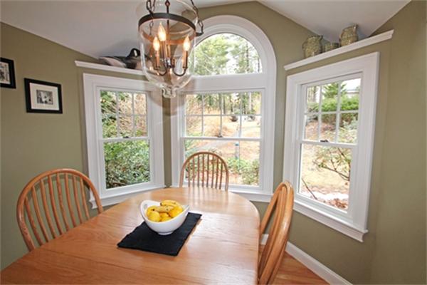 10 Strathmere Road Haverhill, MA 01832 - Photo 8 of 23 Gallery Image 8