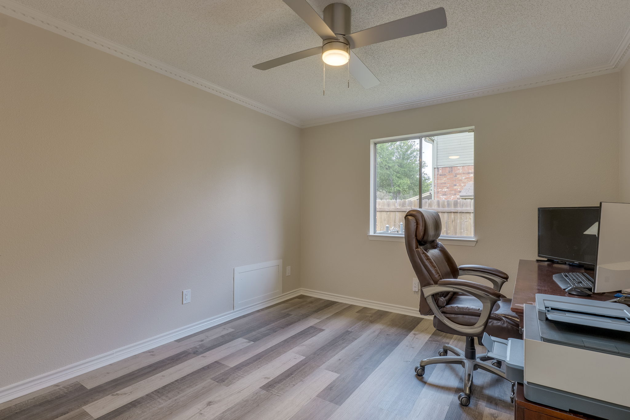 6613 Bramber Lane Austin, TX 78754 - Photo 8 of 39
