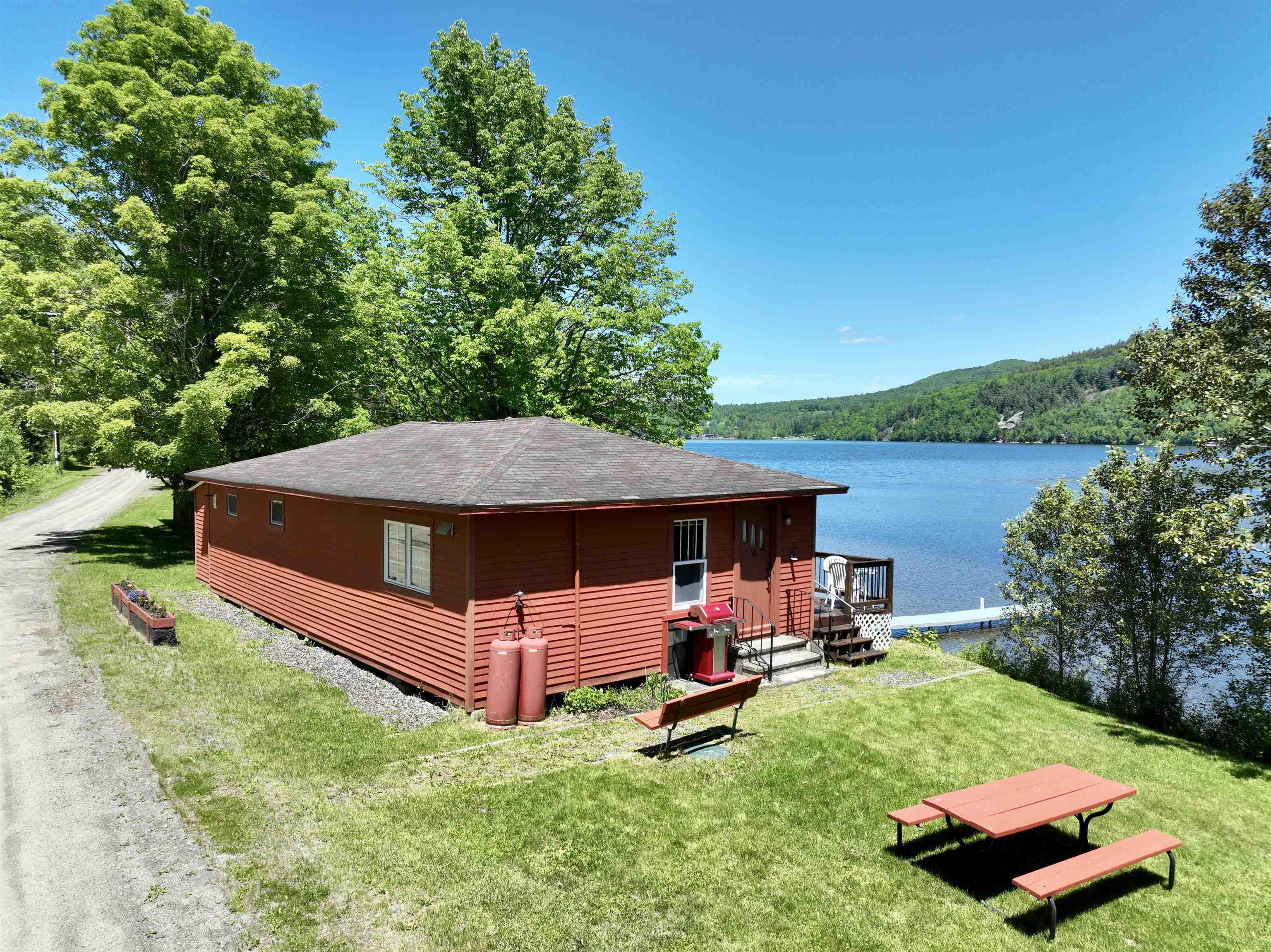 140 Lakeside Lane Barton, VT 05822 - Photo 7 of 29