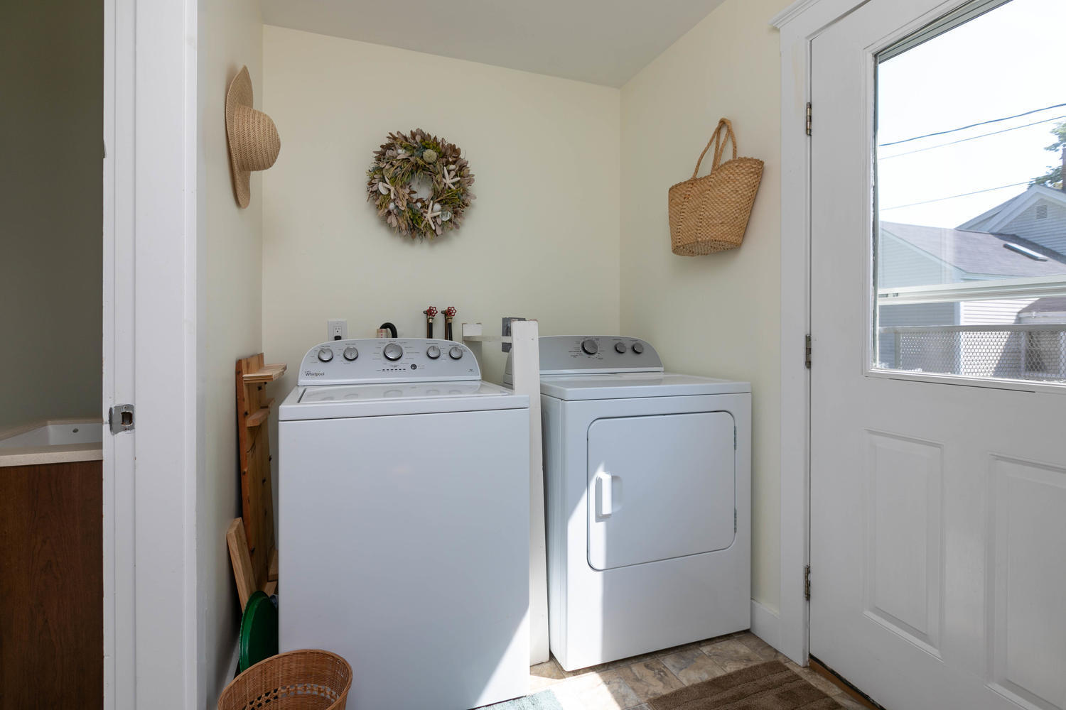 5 Andrews Road Bath, ME 04530 - Photo 19 of 42 5 Andrews Rd Bath ME 04530 USA-large-021