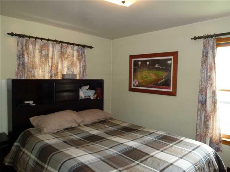 2789 Morefield Road Hermitage, PA 16148 - Photo 10 of 12 Master Bedroom.