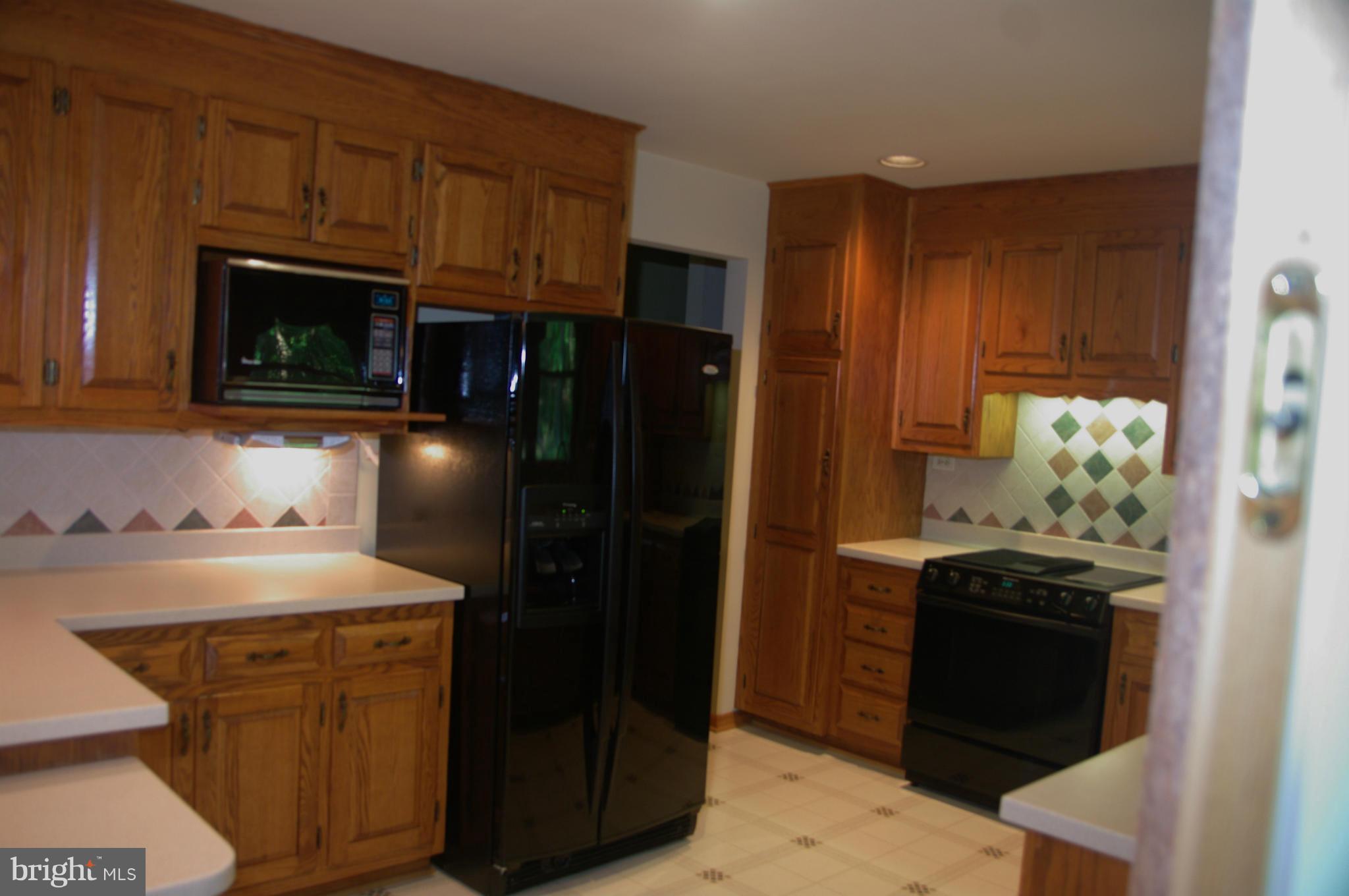 2619 Bachman Road Westminster, MD 21157 - Photo 5 of 30 Jenn Air downdraft stove