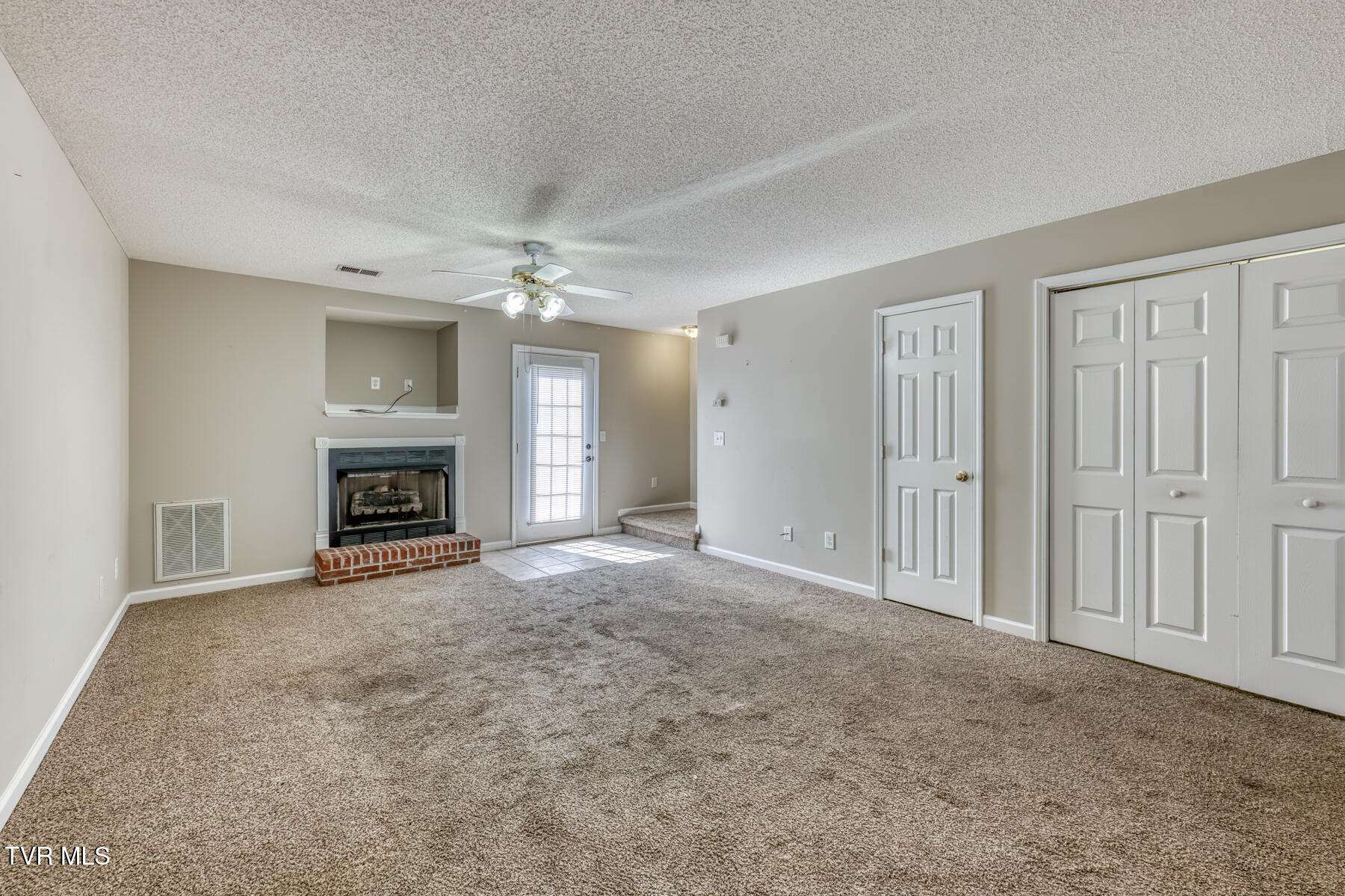 716 King Springs Road, Unit 7 Johnson City, TN 37601 - Photo 8 of 22 716 King Springs Rd., #7-8