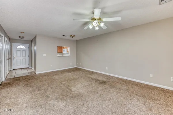 $162,000 | 716 King Springs Road, Unit 7, Johnson City, TN 37601