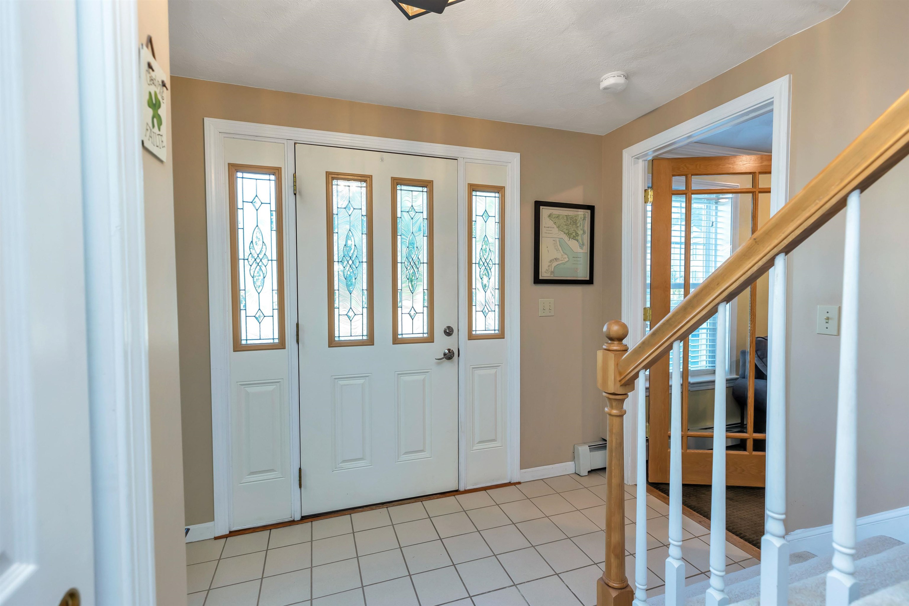 19 Scotchpine Lane Merrimack, NH 03054 - Photo 2 of 40