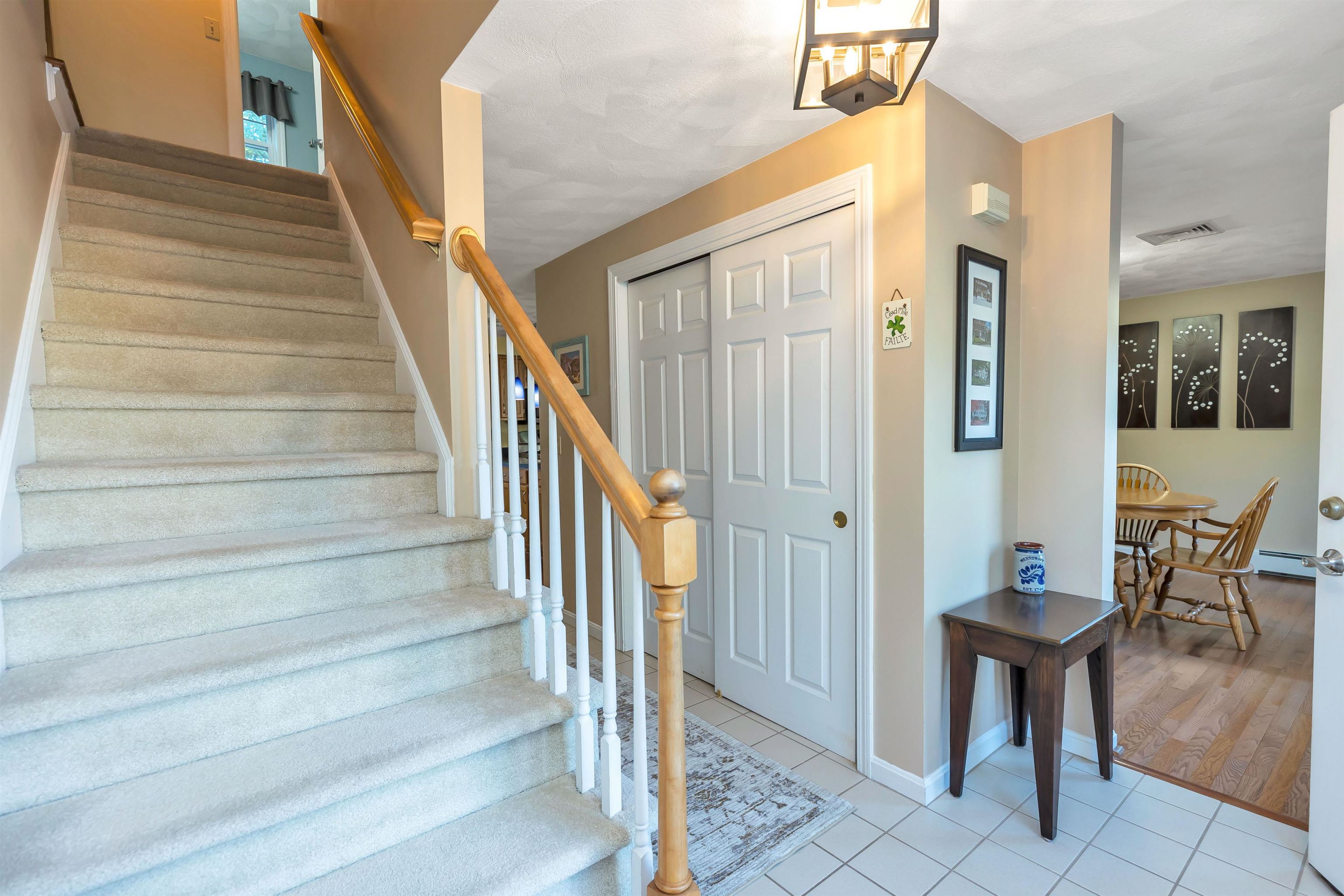 19 Scotchpine Lane Merrimack, NH 03054 - Photo 3 of 40