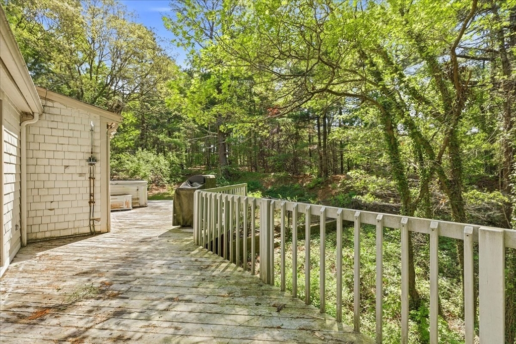40 Kristin Road Plymouth, MA 02360 - Photo 23 of 39