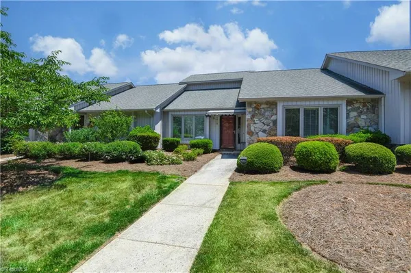 $274,000 | 4519 Tamaron Drive, Greensboro, NC 27410