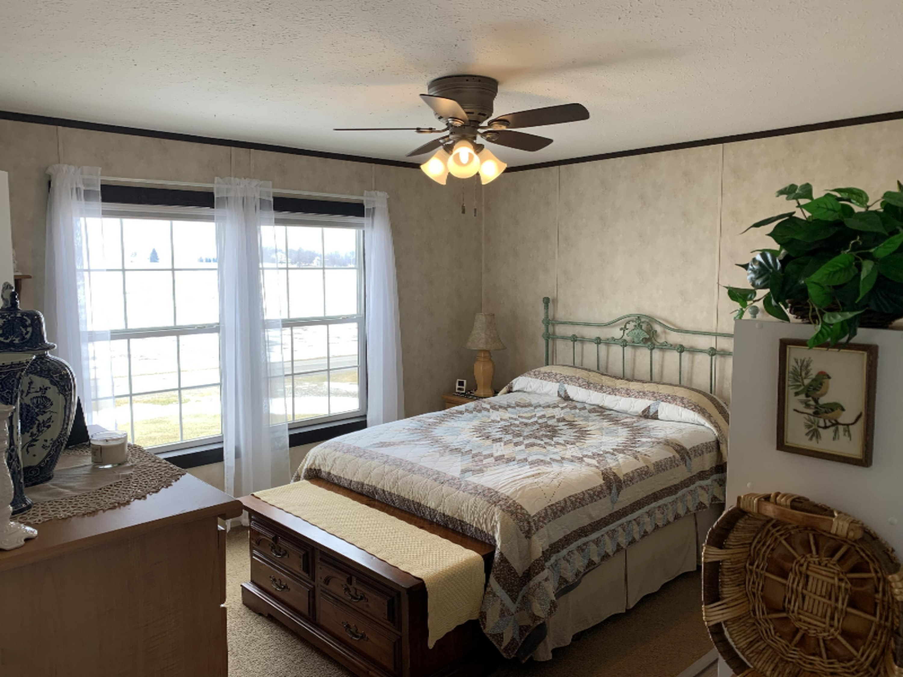 882 Gilead Lake Road Bronson, MI 49028 - Photo 14 of 25 Master Bedroom