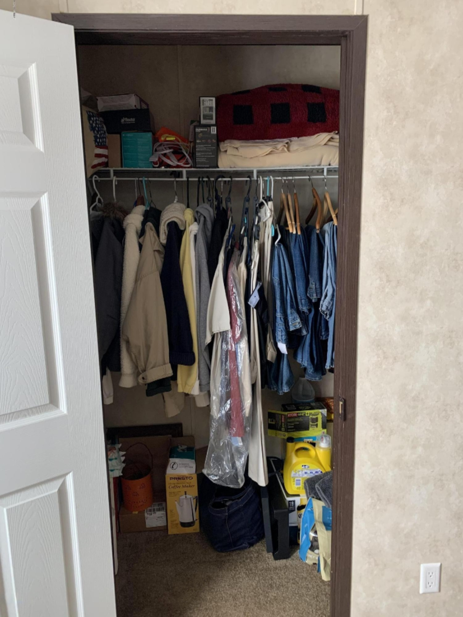 882 Gilead Lake Road Bronson, MI 49028 - Photo 19 of 25 Bedroom 2 large walk-in closet