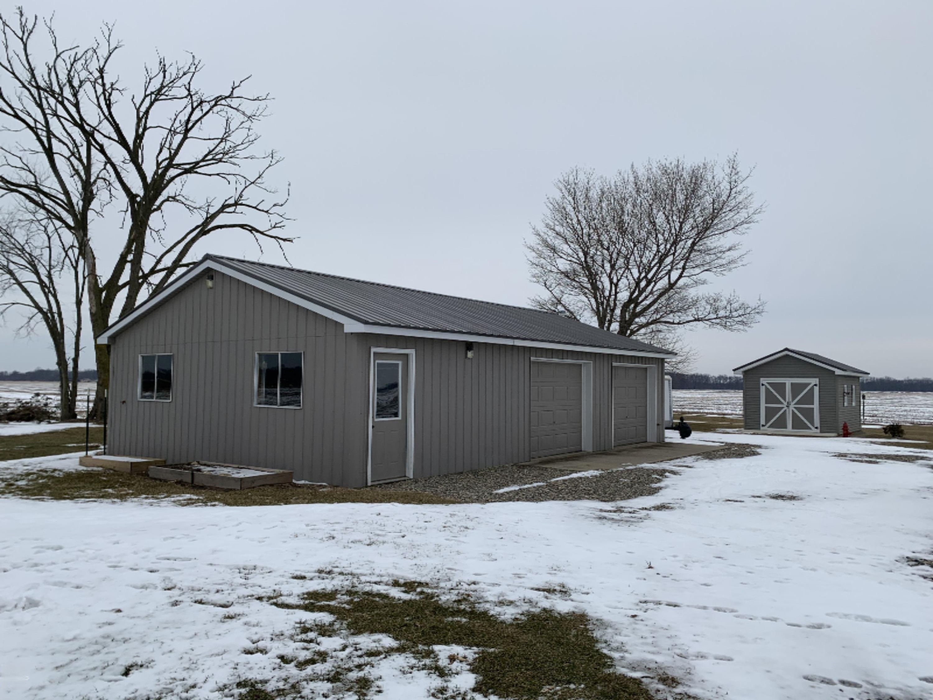 882 Gilead Lake Road Bronson, MI 49028 - Photo 4 of 25 24x40 pole barn