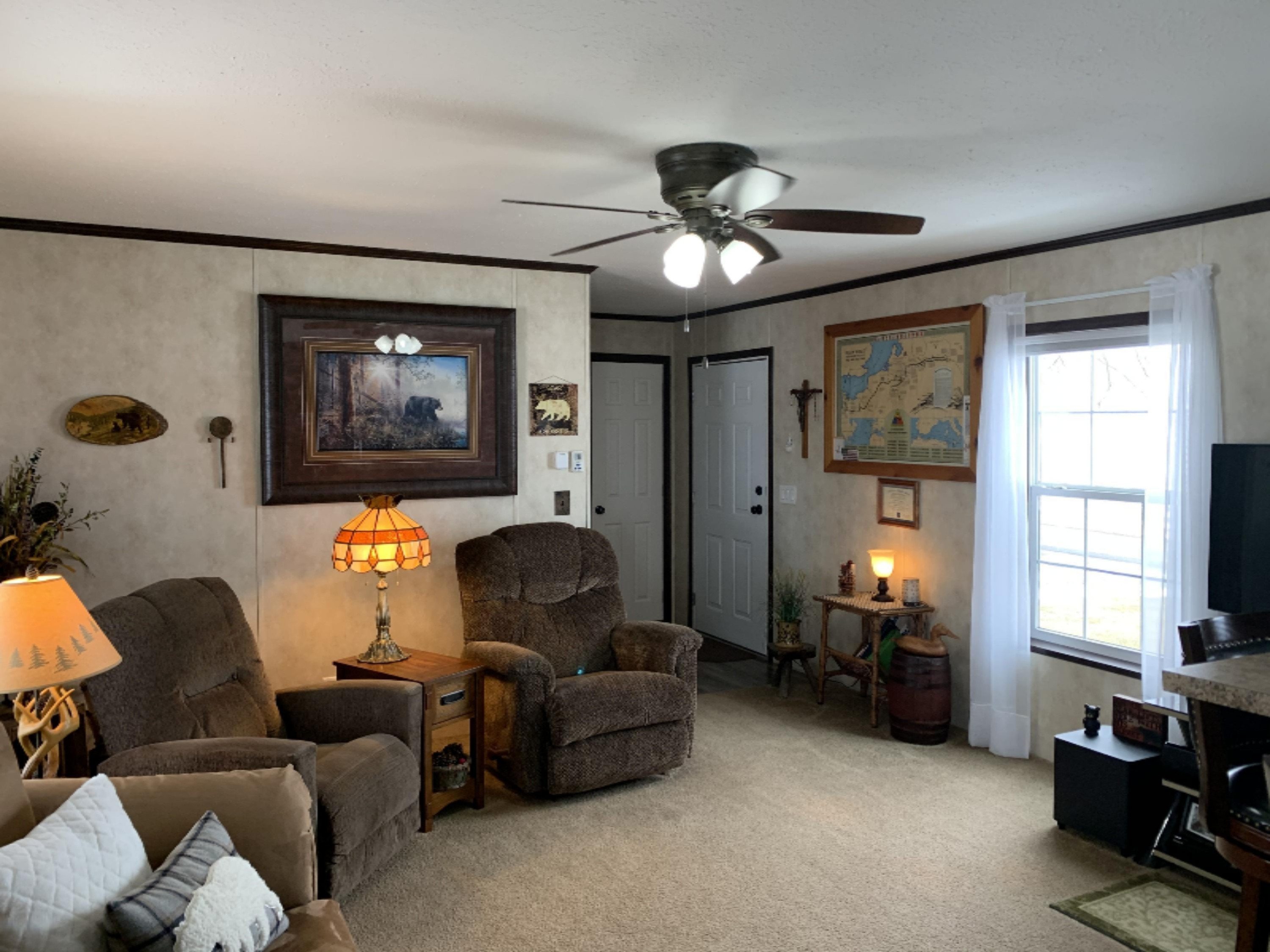 882 Gilead Lake Road Bronson, MI 49028 - Photo 9 of 25 Living Room