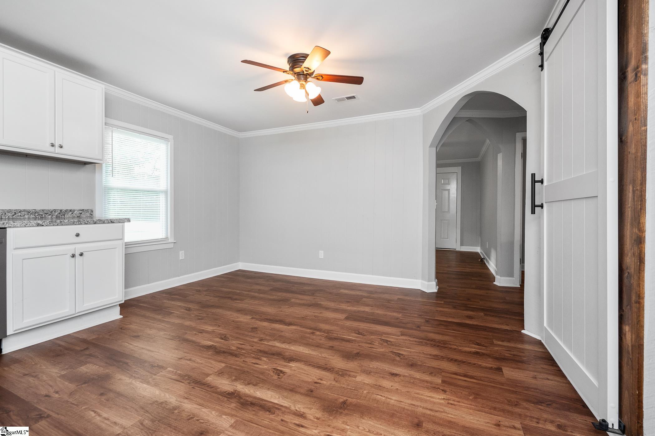 304 Cherry Street Belton, SC 29627 - Photo 8 of 33