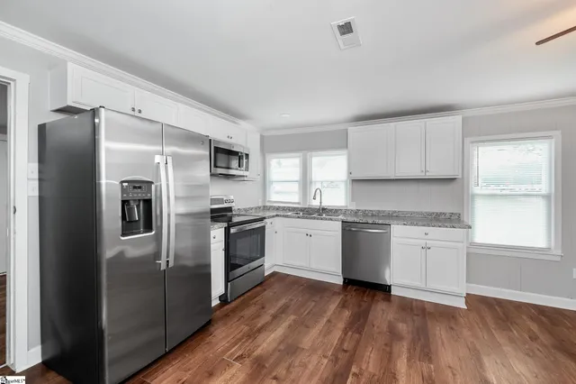 $186,000 | 304 Cherry Street, Belton, SC 29627