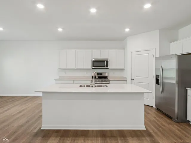 $409,900 | 3690 Marlowe Crk Drive, Clayton, IN 46118