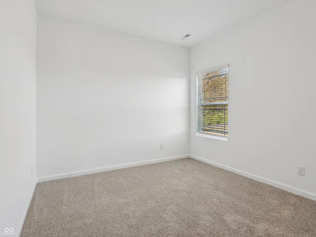 $409,900 | 3690 Marlowe Crk Drive, Clayton, IN 46118