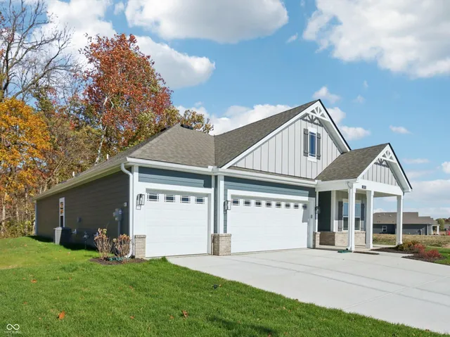 $409,900 | 3690 Marlowe Crk Drive, Clayton, IN 46118