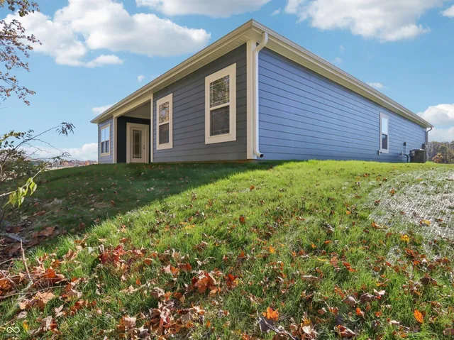 $409,900 | 3690 Marlowe Crk Drive, Clayton, IN 46118