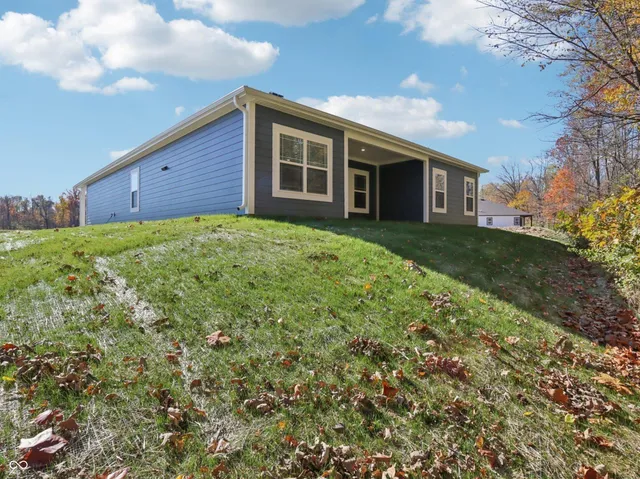 $409,900 | 3690 Marlowe Crk Drive, Clayton, IN 46118