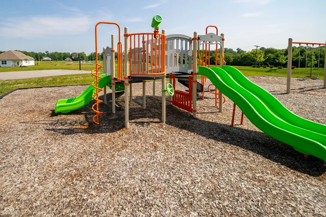 $409,900 | 3690 Marlowe Crk Drive, Clayton, IN 46118